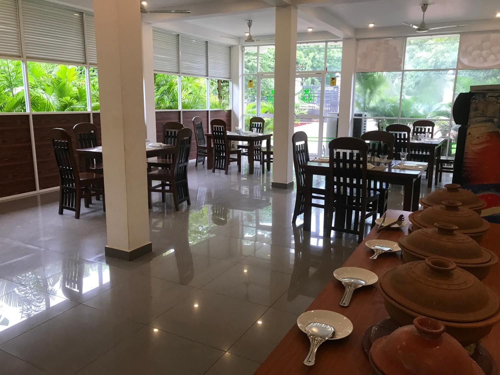 Green Star Villa Jaffna Exterior photo
